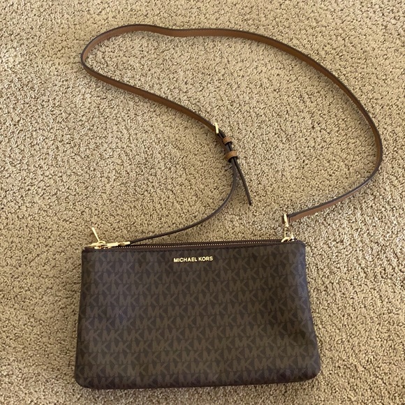 Michael Kors Handbags - Michael Kors double zip shoulder bag